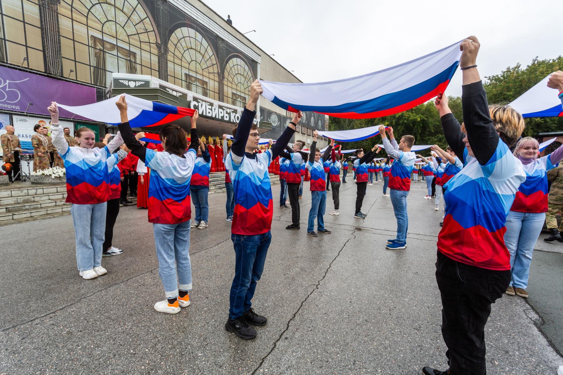 Фото День России 12 июня: полная программа празднования в Новосибирске в 2023 году 2